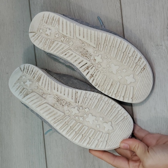 Hey Dude Wendy Youth Cat Eye Grey Loafer Slip On shoes sz Y2-L3 - Picture 10 of 12